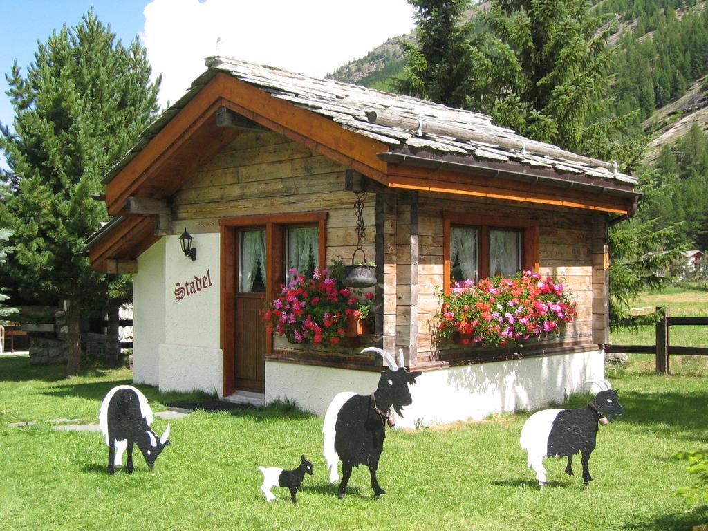 Ferienwohnung Haus Alpenstern Saas-Grund Zimmer foto
