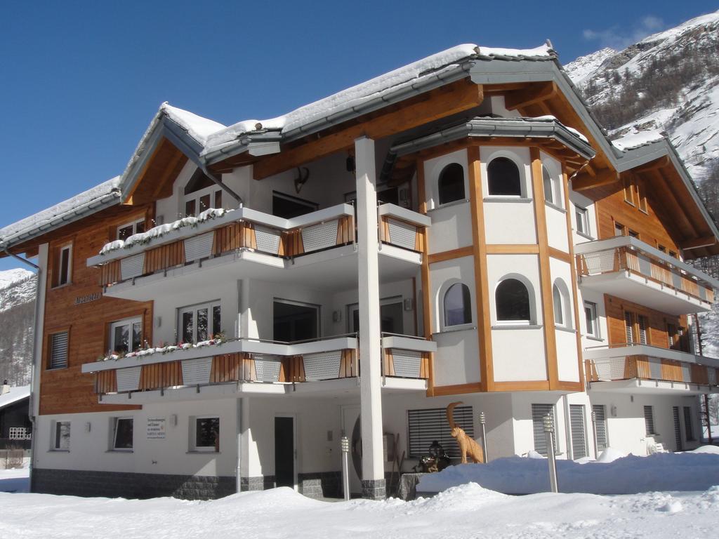 Ferienwohnung Haus Alpenstern Saas-Grund Exterior foto