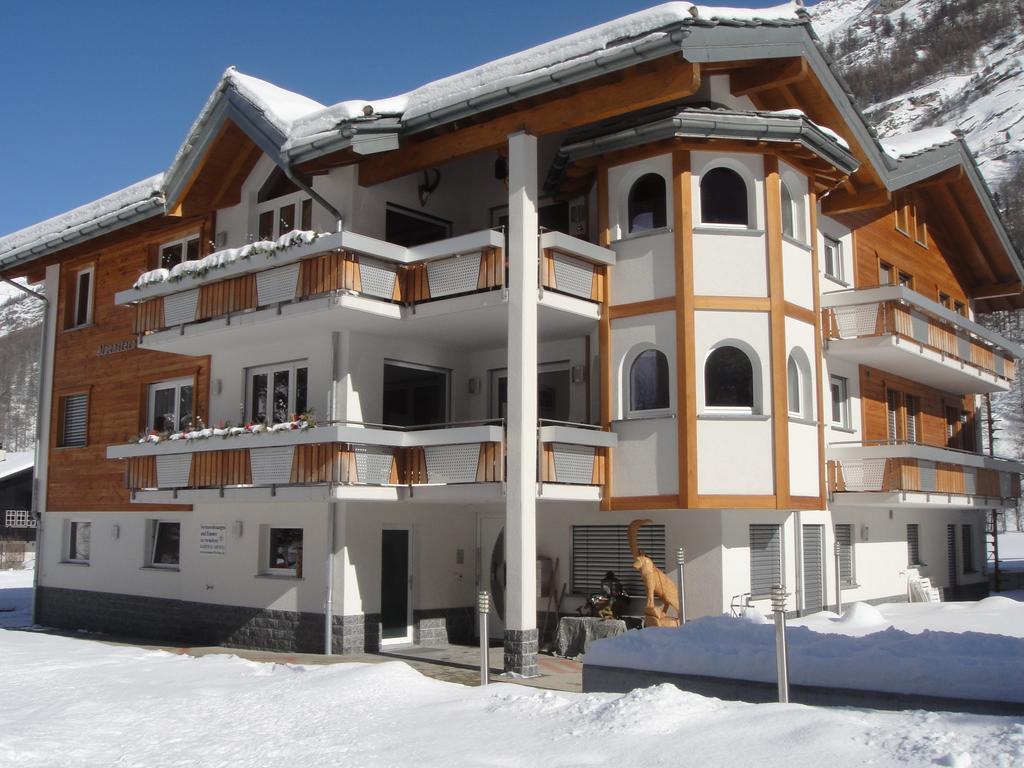 Ferienwohnung Haus Alpenstern Saas-Grund Exterior foto