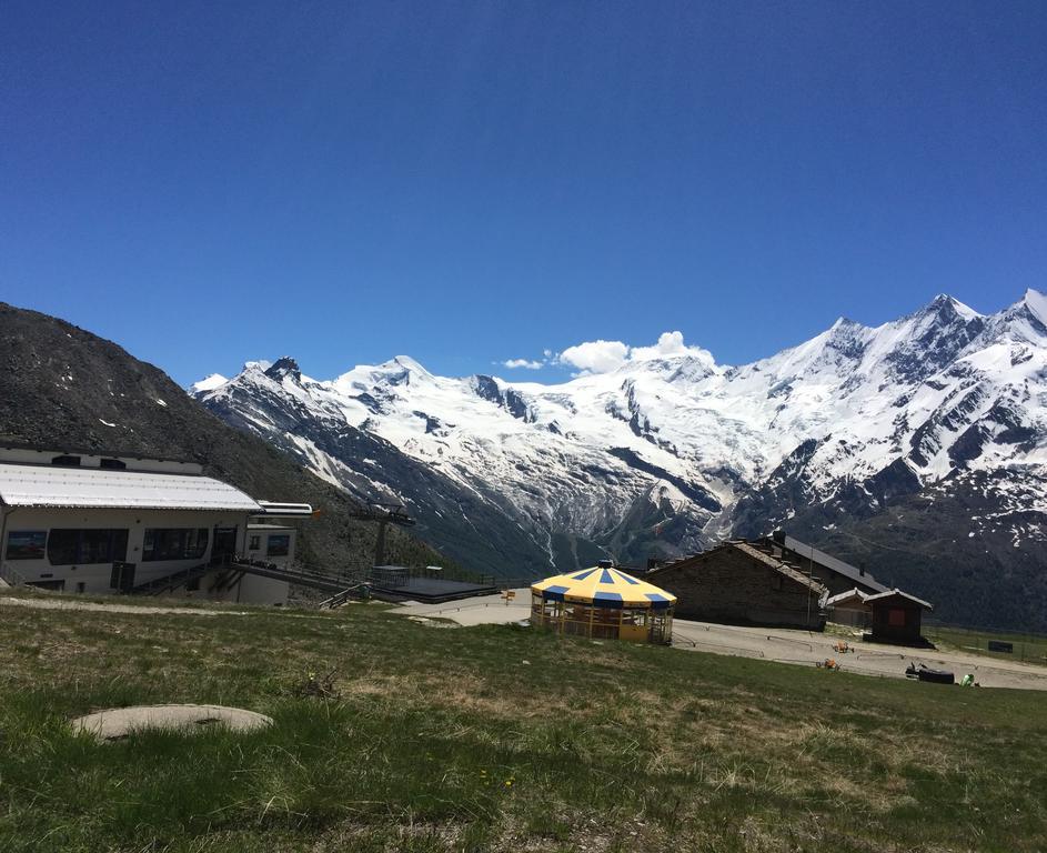 Ferienwohnung Haus Alpenstern Saas-Grund Exterior foto
